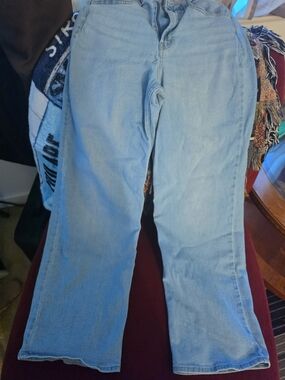 Old Navy Light Blue Flare Jeans - Women's